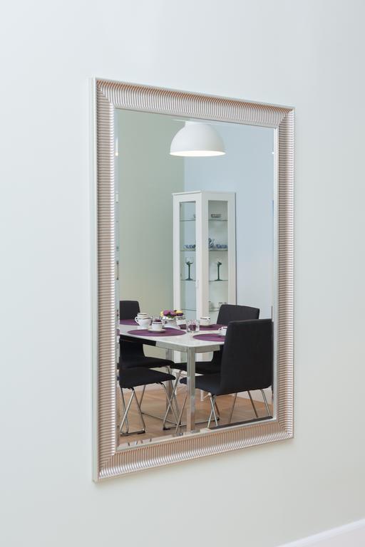 Friendly Apartments - Downtown Krakow Luaran gambar